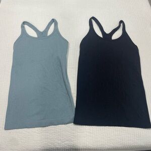 Lululemon tank top size 4/6